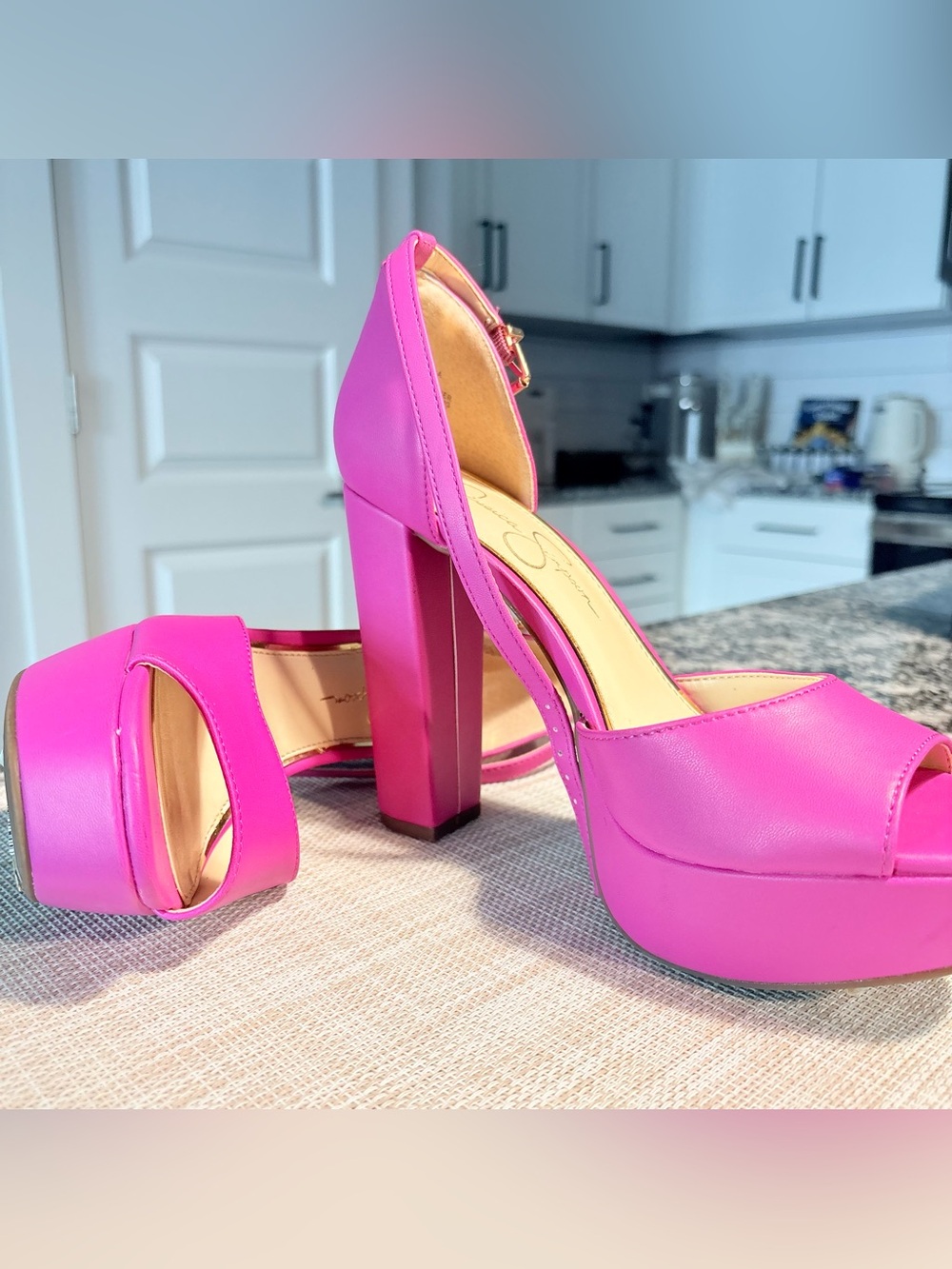 Jessica Simpson Hot Pink Platform Block Heel Sandals - Picture 3 of 4